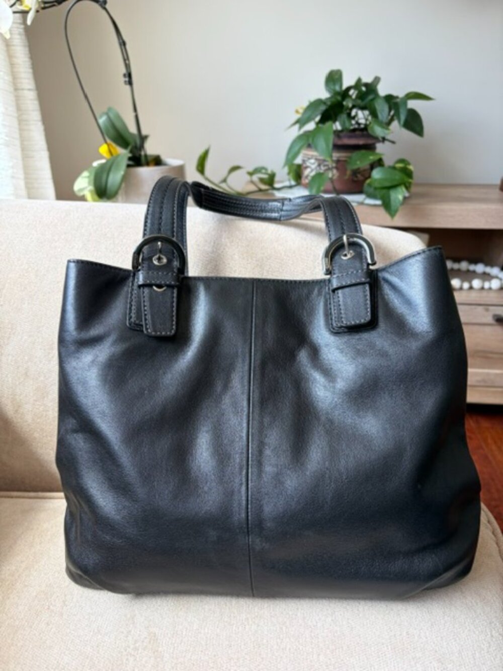 Coach Leather Handbag - Picture 2 of 8